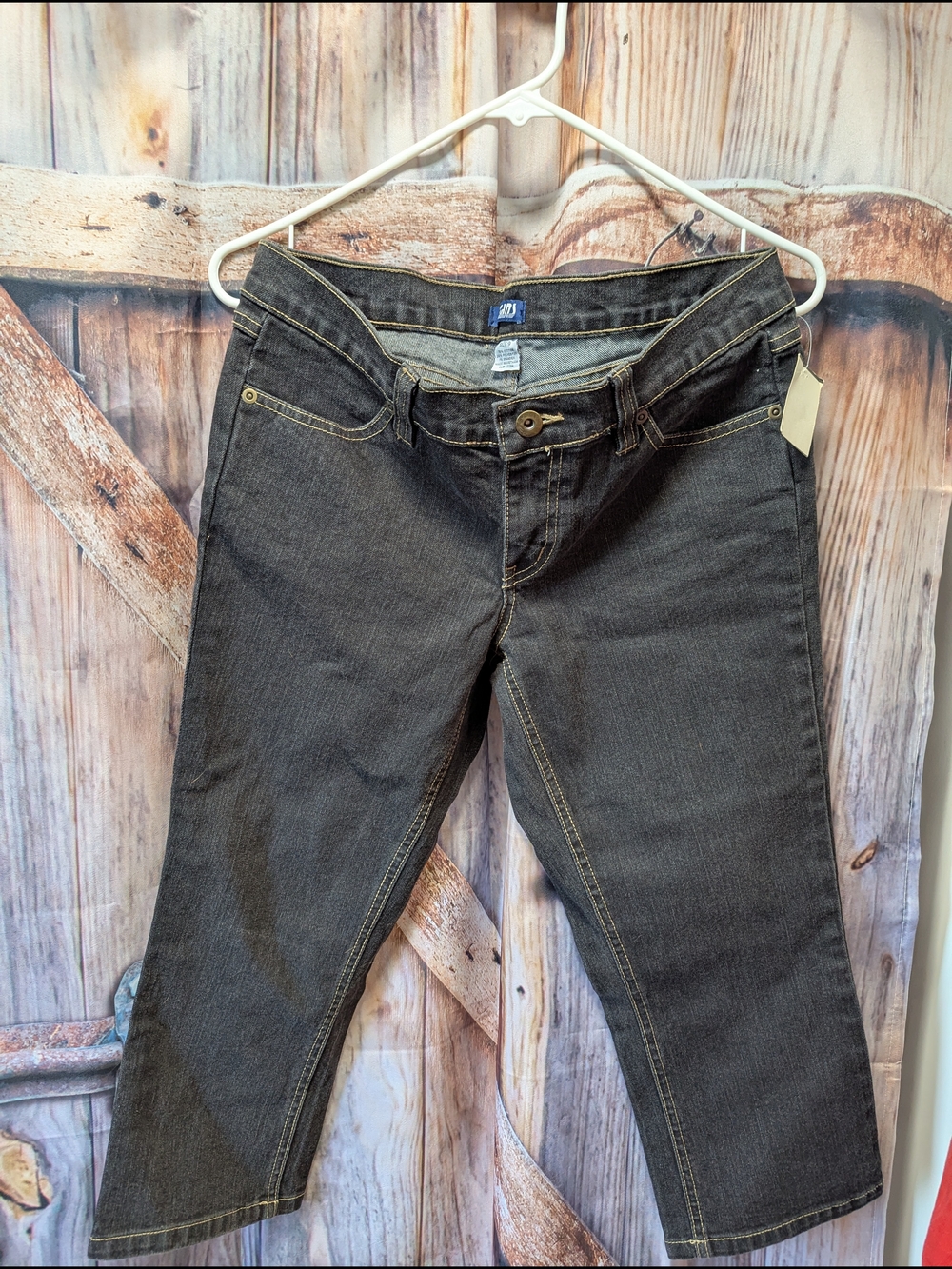 Women’s Cropped Jeans in Charcoal with Contrast Stitching - Unknown Brand